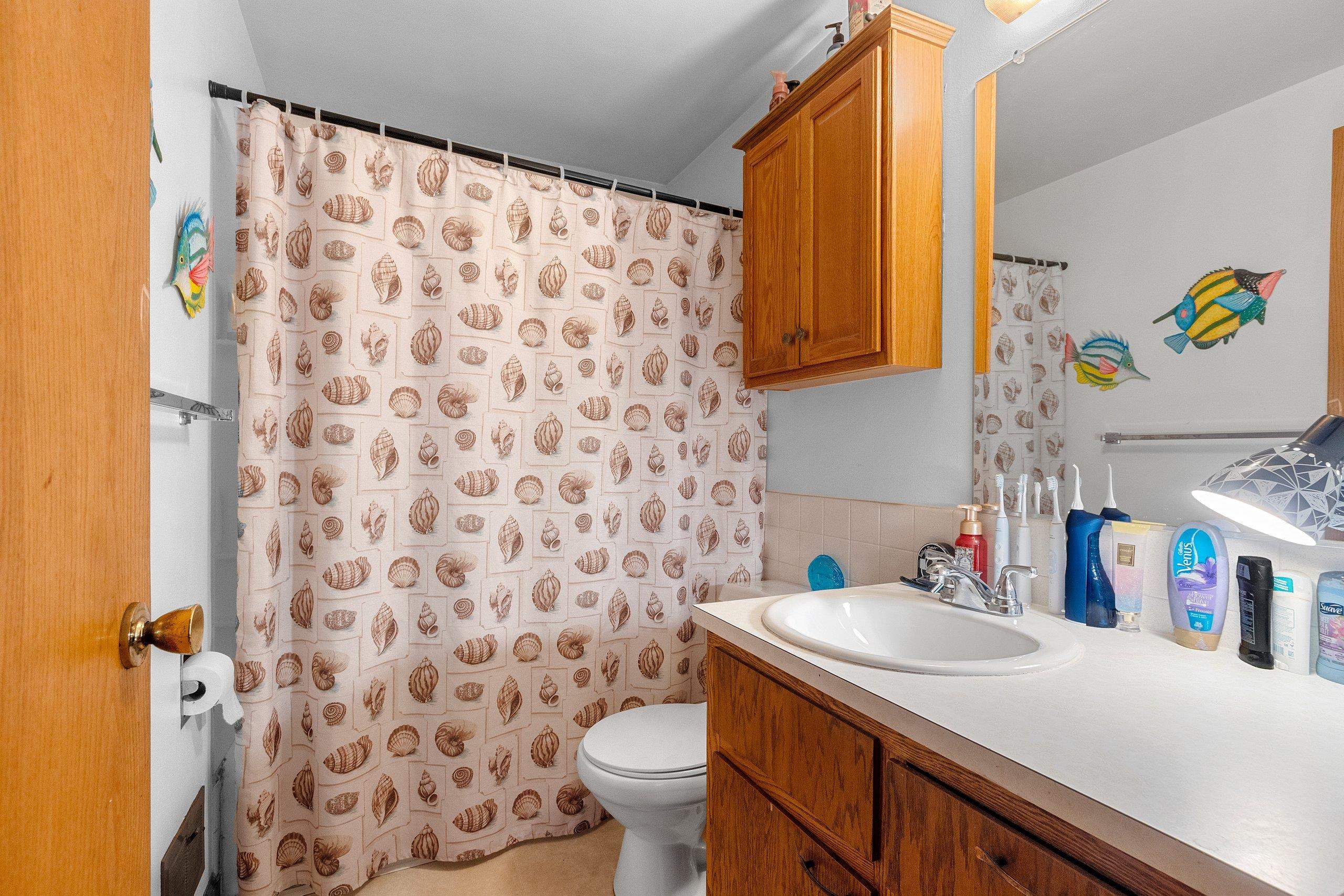 1237 Primrose Lane Neenah, WI 54956 - Photo 25 of 36