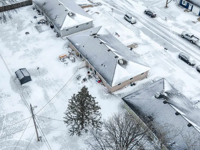 $279,900 | 1237 Primrose Lane, Neenah, WI 54956