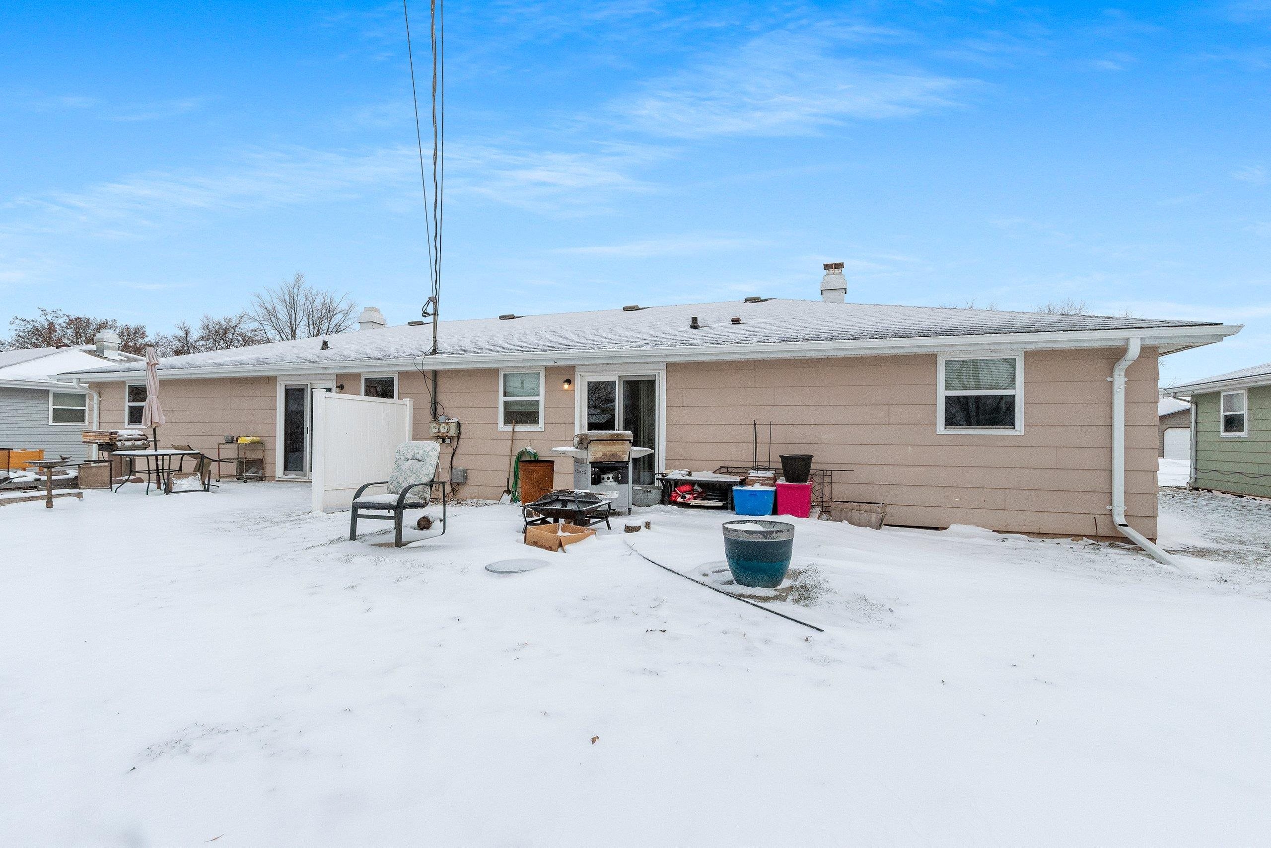 1237 Primrose Lane Neenah, WI 54956 - Photo 35 of 36