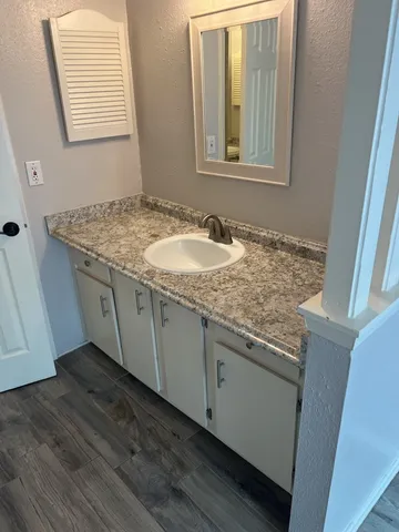 $950 | 6200 West Tidwell Road, Unit 306, Houston, TX 77092