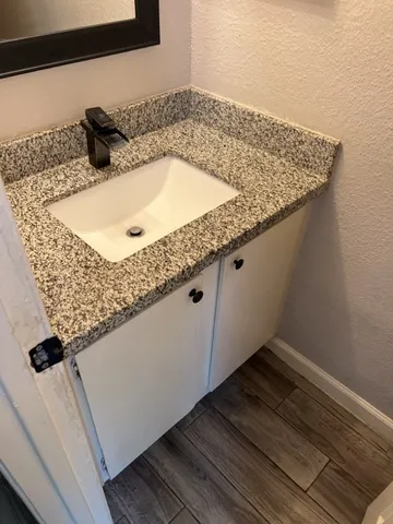 $950 | 6200 West Tidwell Road, Unit 306, Houston, TX 77092