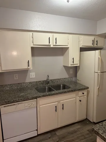 $950 | 6200 West Tidwell Road, Unit 306, Houston, TX 77092
