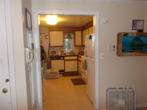 40 Spring Avenue, Unit 1 Lowell, MA 01851 - Photo 3 of 16 Gallery Image 3