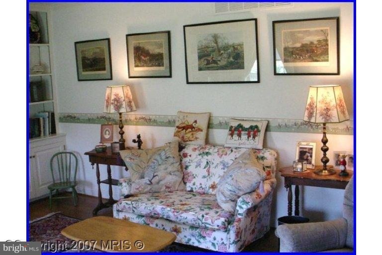 1418 Corbett Road Monkton, MD 21111 - Photo 6 of 20 Living Room