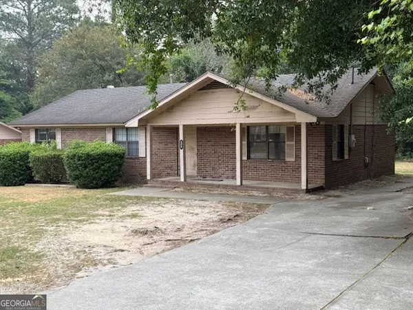 $1,600 | 809 Gentilly Road, Statesboro, GA 30458