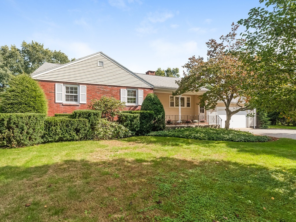 238 Bay Road Easton, MA 02356 - Photo 1 of 25 Gallery Image 1