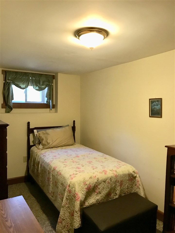 646 East Main Street Lunenburg, VT 05906 - Photo 15 of 25