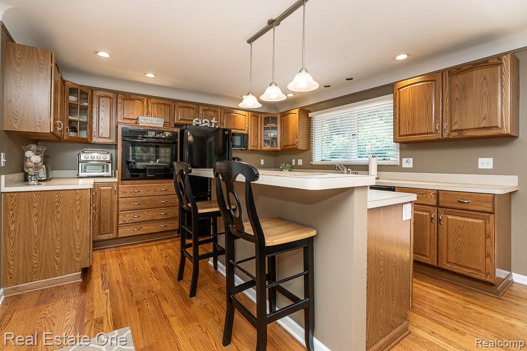 471 Elmhill Road Rochester Hills, MI 48306 - Photo 9 of 34