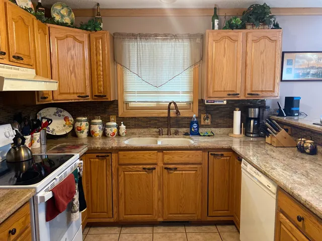 $220,000 | 203 Jefferson Street, Buhl, MN 55713