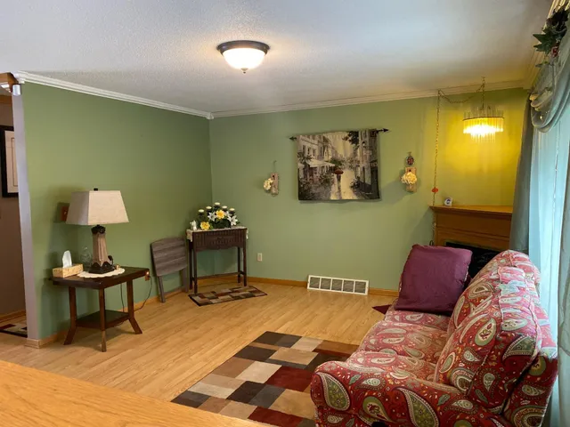 $220,000 | 203 Jefferson Street, Buhl, MN 55713