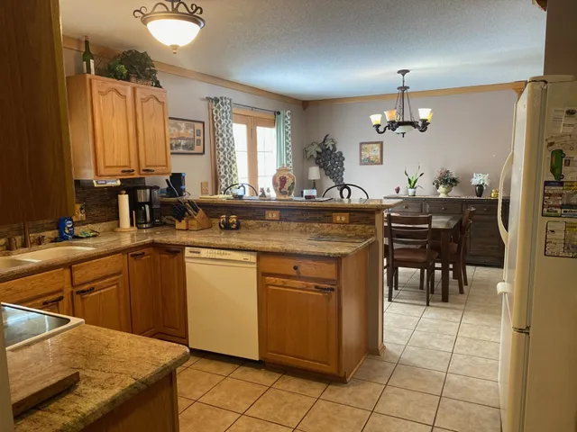 $220,000 | 203 Jefferson Street, Buhl, MN 55713