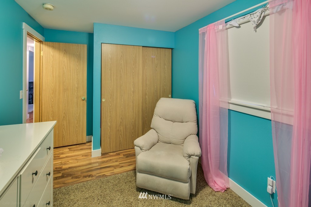 1316 East Gilkey Road Burlington, WA 98233 - Photo 11 of 20 Gallery Image 11