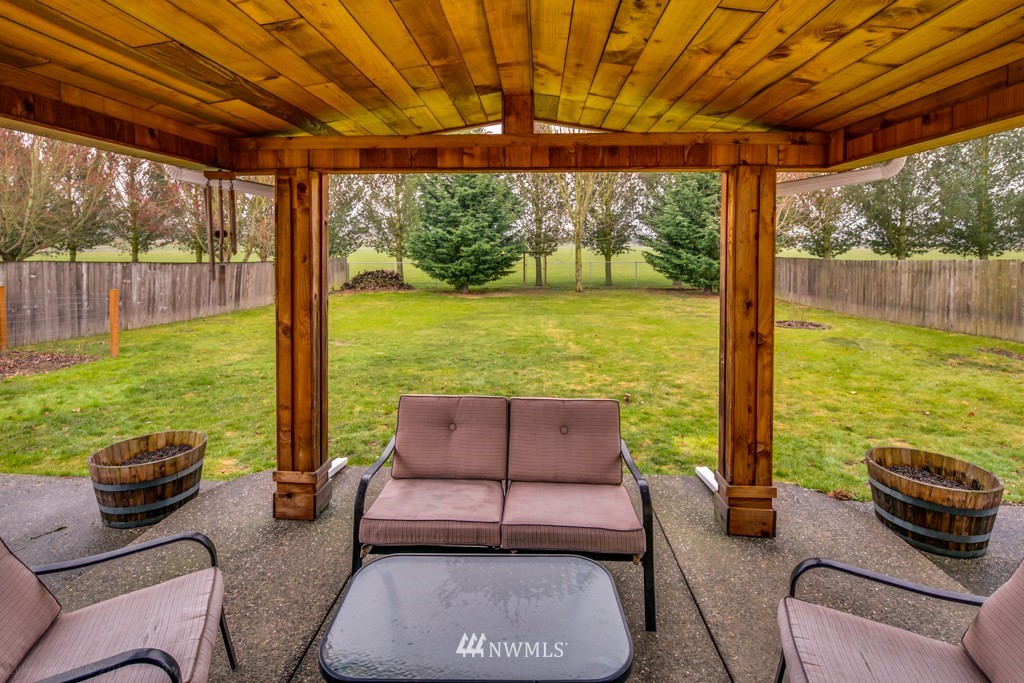 1316 East Gilkey Road Burlington, WA 98233 - Photo 18 of 20 Gallery Image 18