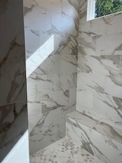 3472 Fishpond Circle Dacula, GA 30019 - Photo 47 of 72 a bathroom with a shower