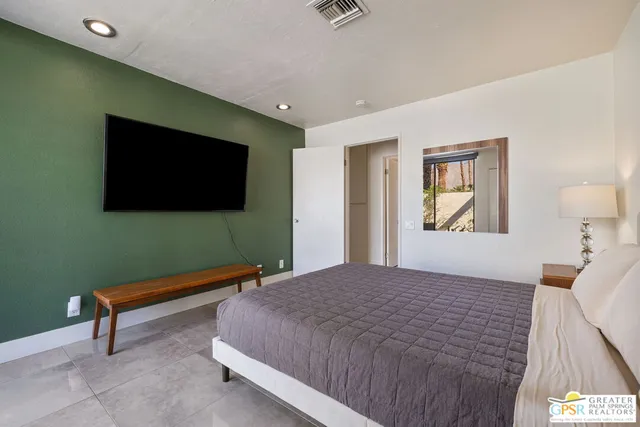 $7,000 | 427 North Calle Rolph, Palm Springs, CA 92262