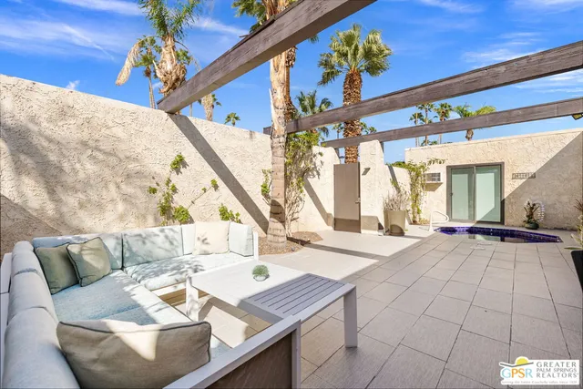 $7,000 | 427 North Calle Rolph, Palm Springs, CA 92262
