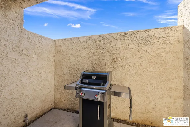 $7,000 | 427 North Calle Rolph, Palm Springs, CA 92262