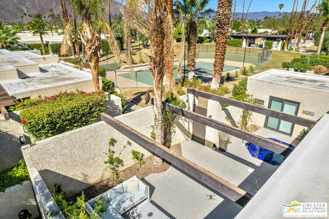 $7,000 | 427 North Calle Rolph, Palm Springs, CA 92262
