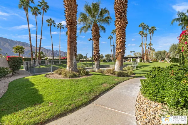 $7,000 | 427 North Calle Rolph, Palm Springs, CA 92262