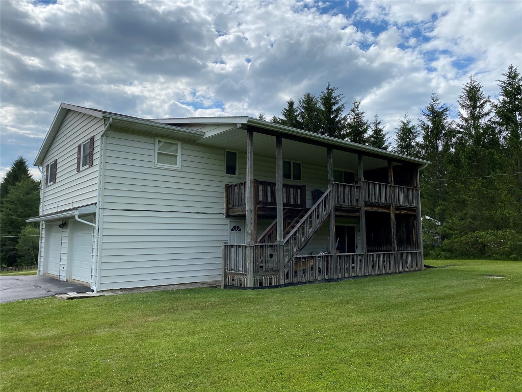 30 Hardy Road Johnson City, NY 13790 - Photo 4 of 30 Gallery Image 4