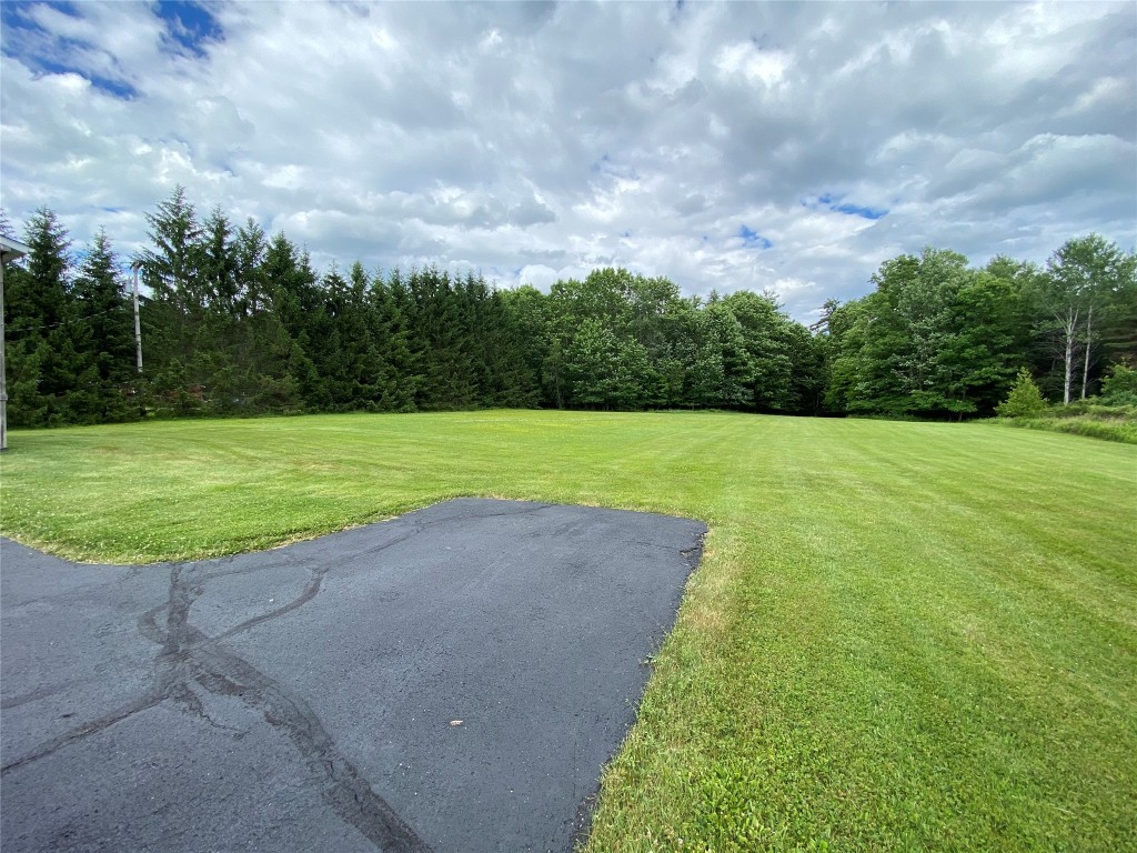 30 Hardy Road Johnson City, NY 13790 - Photo 7 of 30 Gallery Image 7