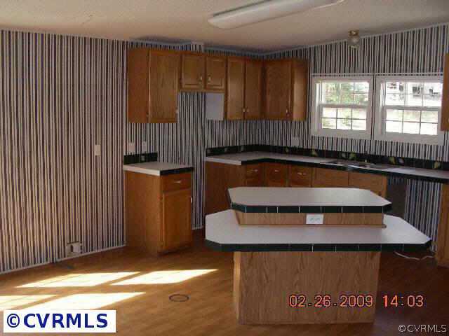 3620 Shirleys Hill Road Partlow, VA 22534 - Photo 4 of 6 a view of a room with shelves