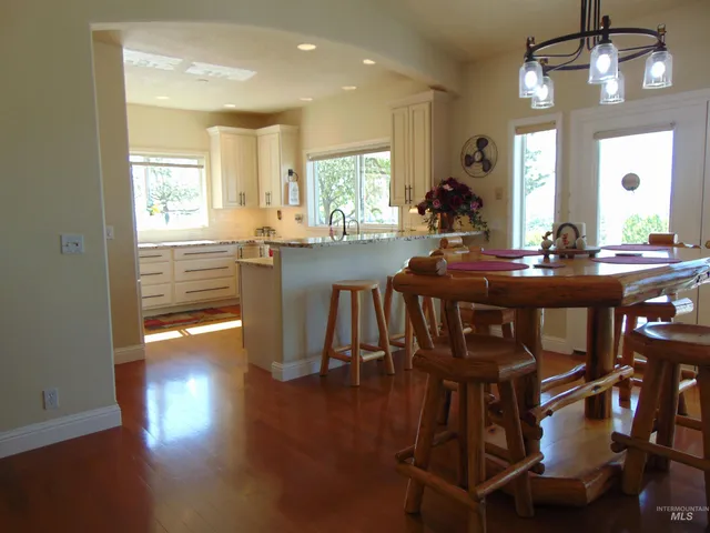 $699,000 | 927 Haul Road, Vale, OR 97918