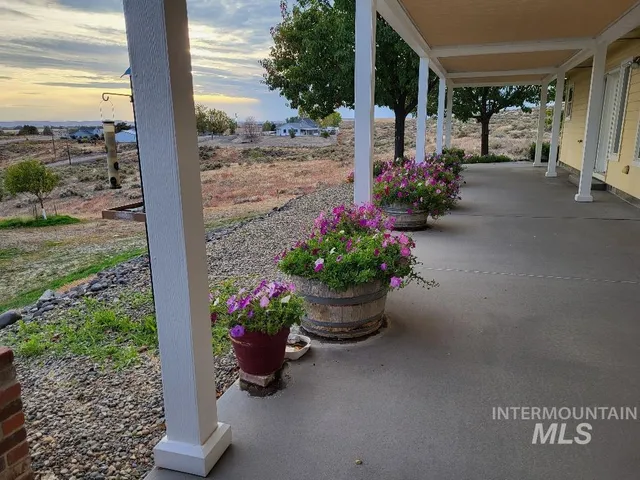 $699,000 | 927 Haul Road, Vale, OR 97918