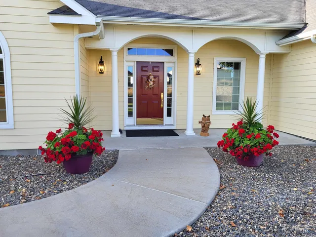 $699,000 | 927 Haul Road, Vale, OR 97918