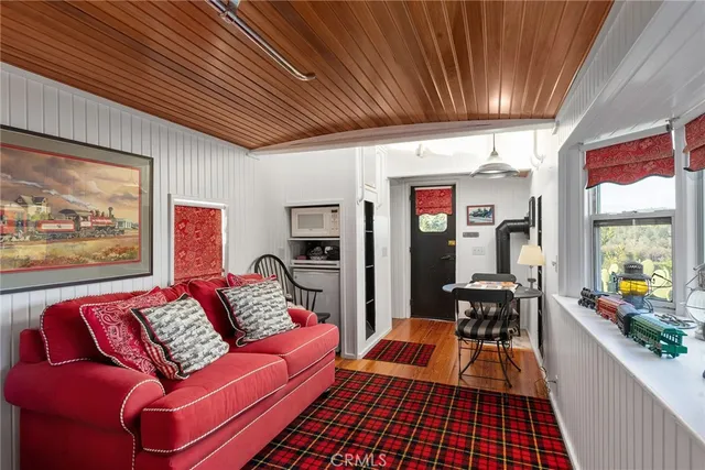 $1,649,000 | 3723 Foothill Boulevard, Oroville, CA 95966