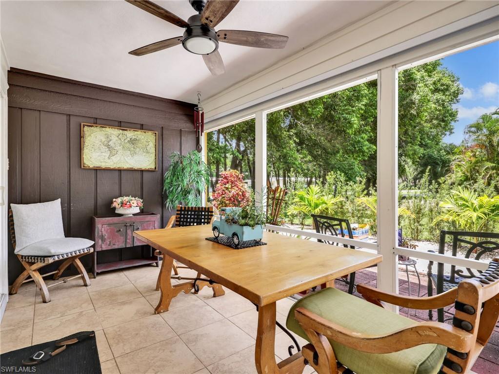 1201 Solana Road, Unit 7 Naples, FL 34103 - Photo 5 of 34
