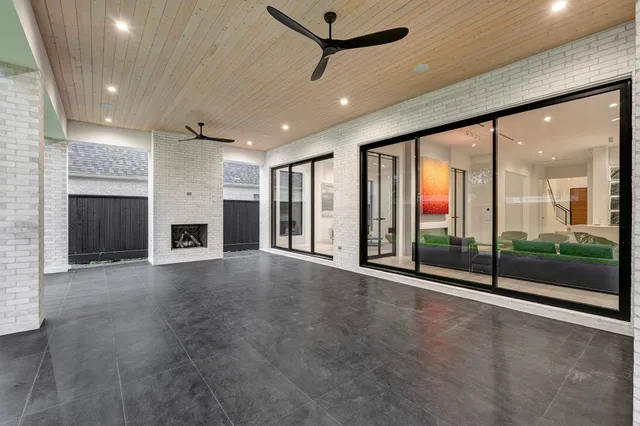 a view of a porch with a yard