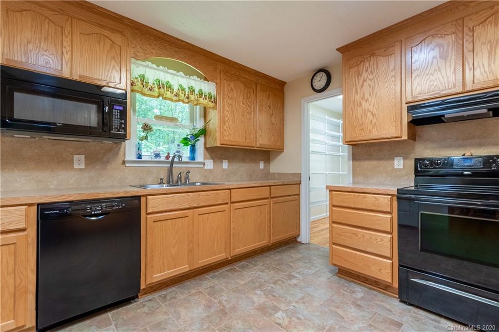 2433 Fay Jones Road Denver, NC 28037 - Photo 13 of 46 Gallery Image 13