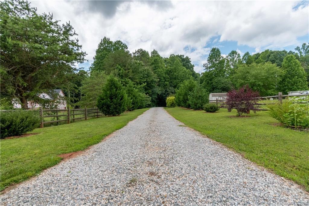 2433 Fay Jones Road Denver, NC 28037 - Photo 9 of 46 Gallery Image 9