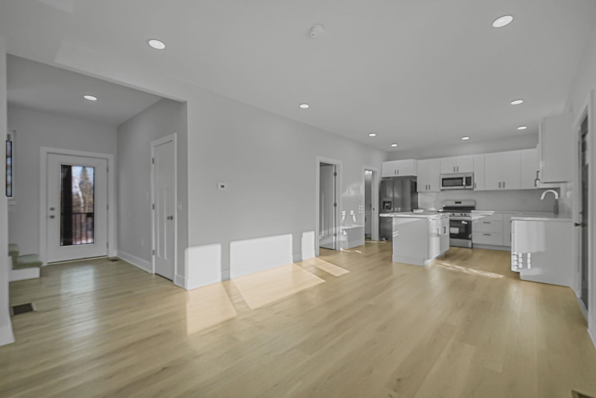 1713 Vanderlip Road Traverse City, MI 49686 - Photo 21 of 54 Gallery Image 21