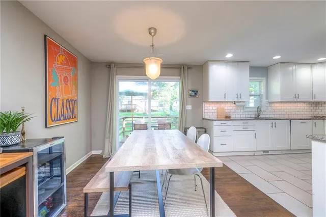 $365,000 | 10310 West 89th Street, Overland Park, KS 66214