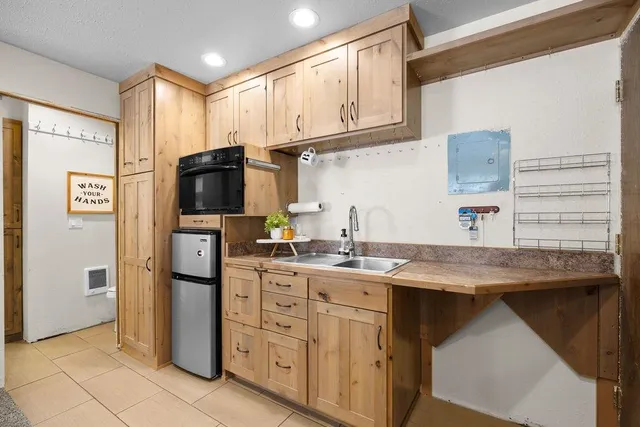 $99,950 | 28600 North Mt Spokane Park Drive, Unit 600, Mead, WA 99021