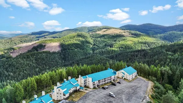$99,950 | 28600 North Mt Spokane Park Drive, Unit 600, Mead, WA 99021