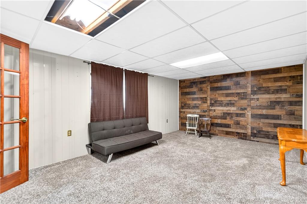 43 Kenridge Drive McKees Rocks, PA 15136 - Photo 22 of 41 Gallery Image 22