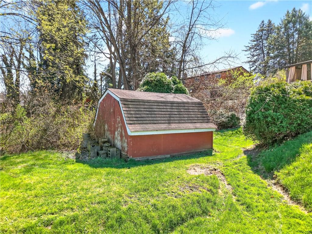 43 Kenridge Drive McKees Rocks, PA 15136 - Photo 35 of 41 Gallery Image 35