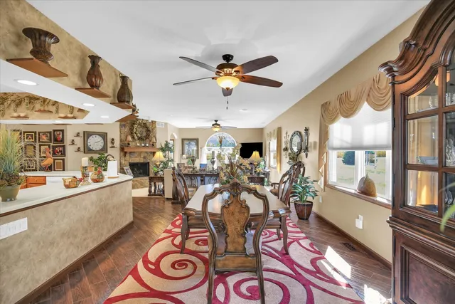 $250,900 | 2510 E Us Highway, Newman, IL 61942