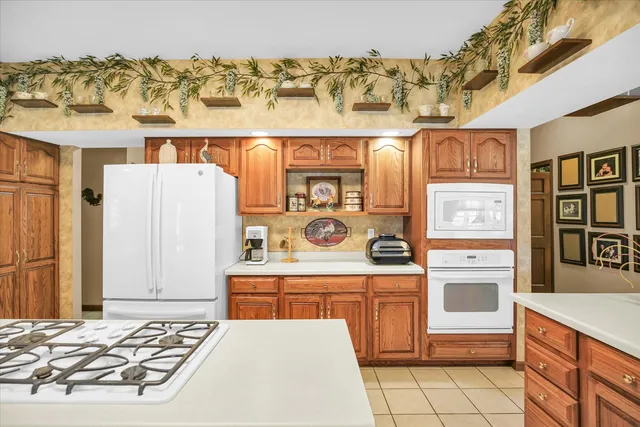 $250,900 | 2510 E Us Highway, Newman, IL 61942