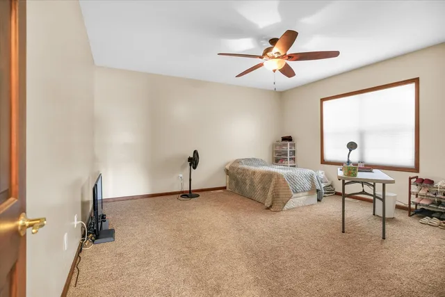 $250,900 | 2510 E Us Highway, Newman, IL 61942