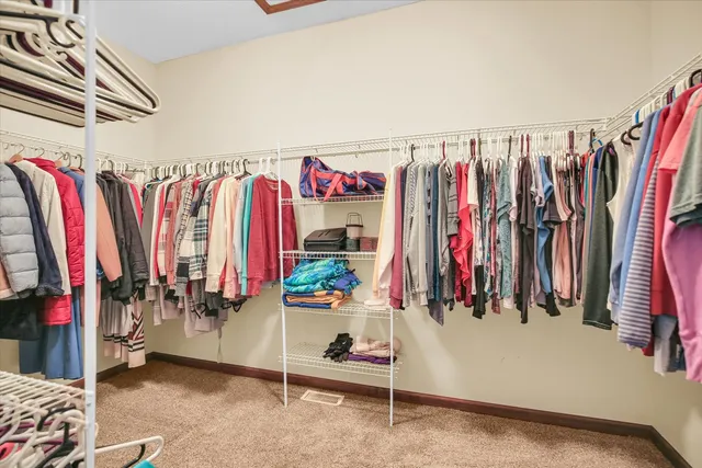 $250,900 | 2510 E Us Highway, Newman, IL 61942