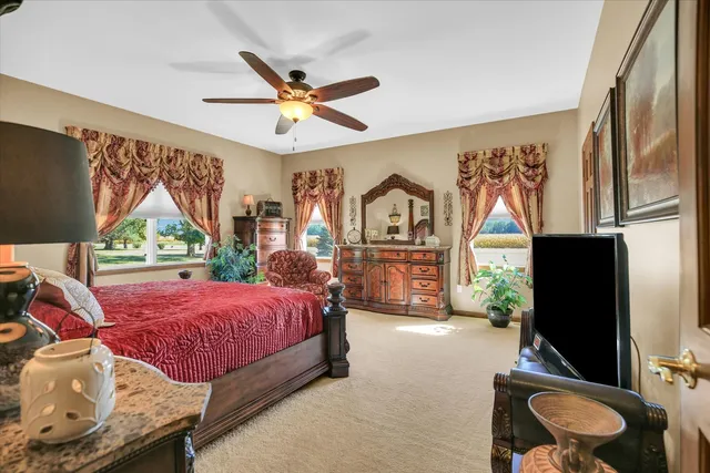 $250,900 | 2510 E Us Highway, Newman, IL 61942