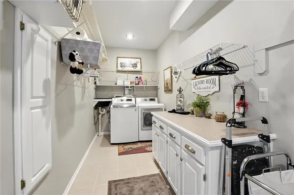 $845,000 | 414 South Borgman Road, Buckner, MO 64016