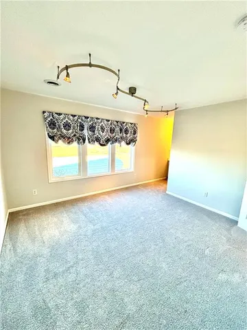 $867,000 | 414 South Borgman Road, Buckner, MO 64016