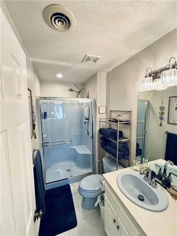 $867,000 | 414 South Borgman Road, Buckner, MO 64016