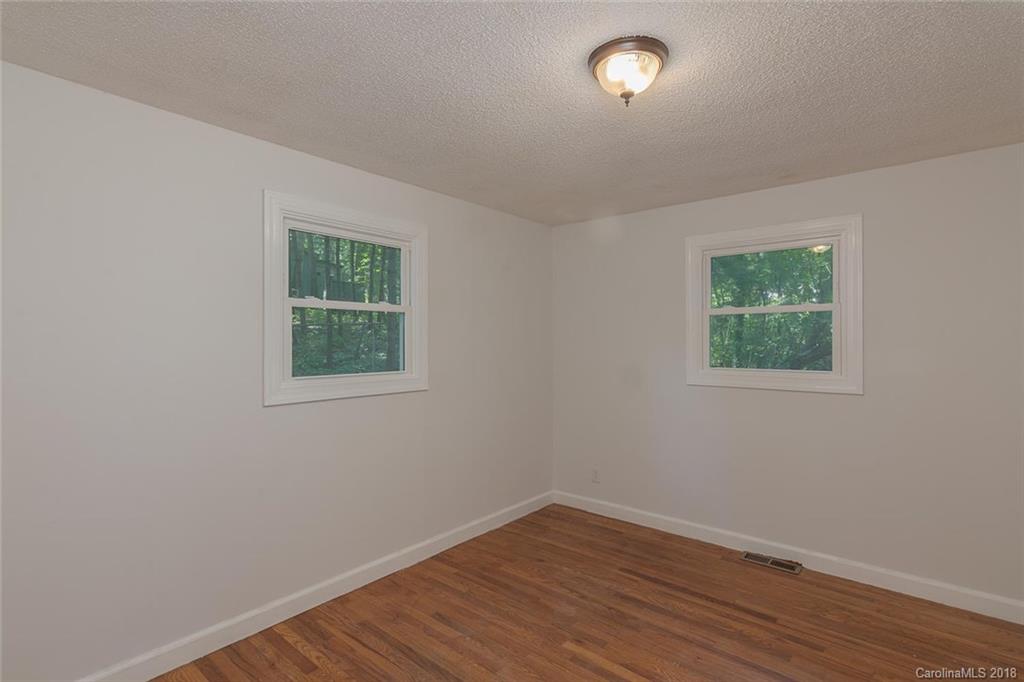 9 Rash Road Asheville, NC 28806 - Photo 7 of 12 Gallery Image 7