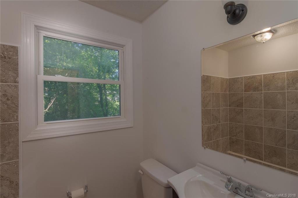 9 Rash Road Asheville, NC 28806 - Photo 8 of 12 Gallery Image 8